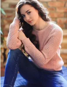 Elite escort service in Neelam Chowk for home and hotel visits